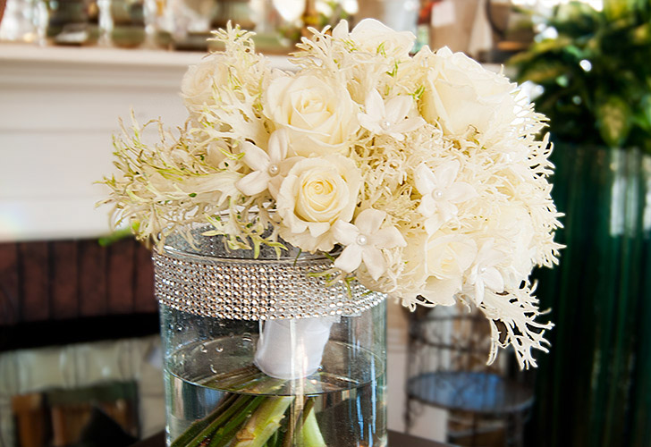 White Wedding Flowers in Green Bay