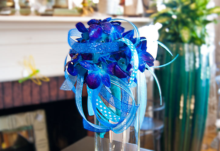Blue Orchid Wedding Flowers in Green Bay